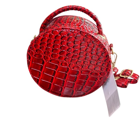 Red Croc Embossed Round Crossbody / Clutch Bag – Glossy Patent Faux - Picture 4 of 7